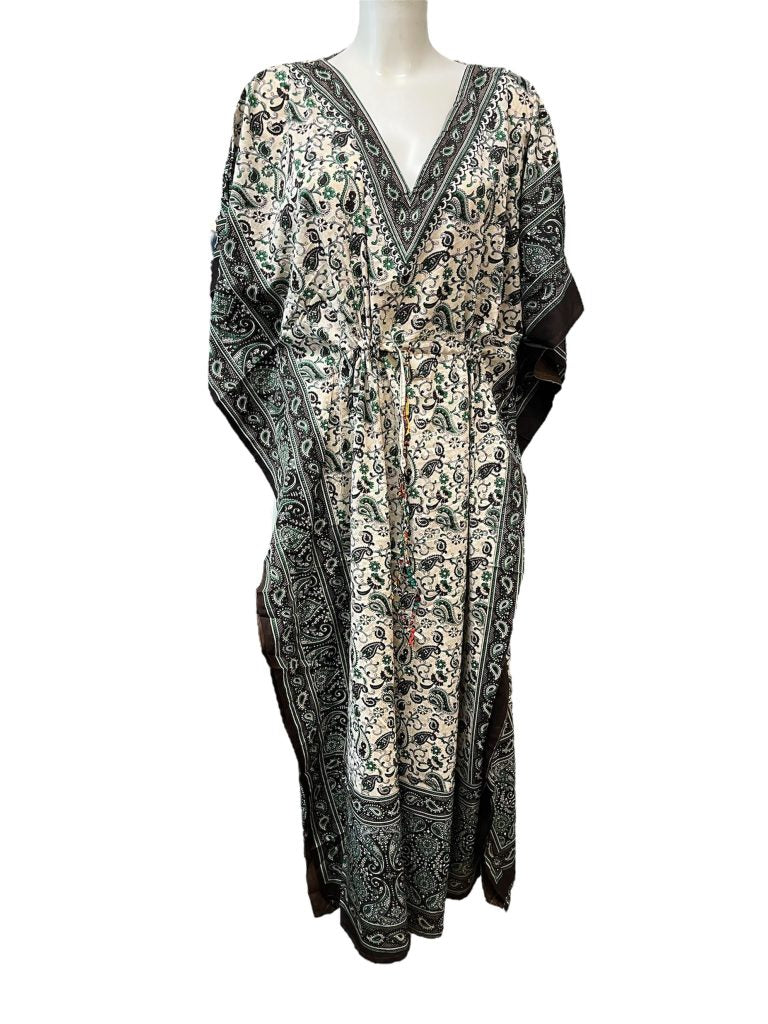 Beautiful Kaftan From Ethnic Warehouse Green/Cream