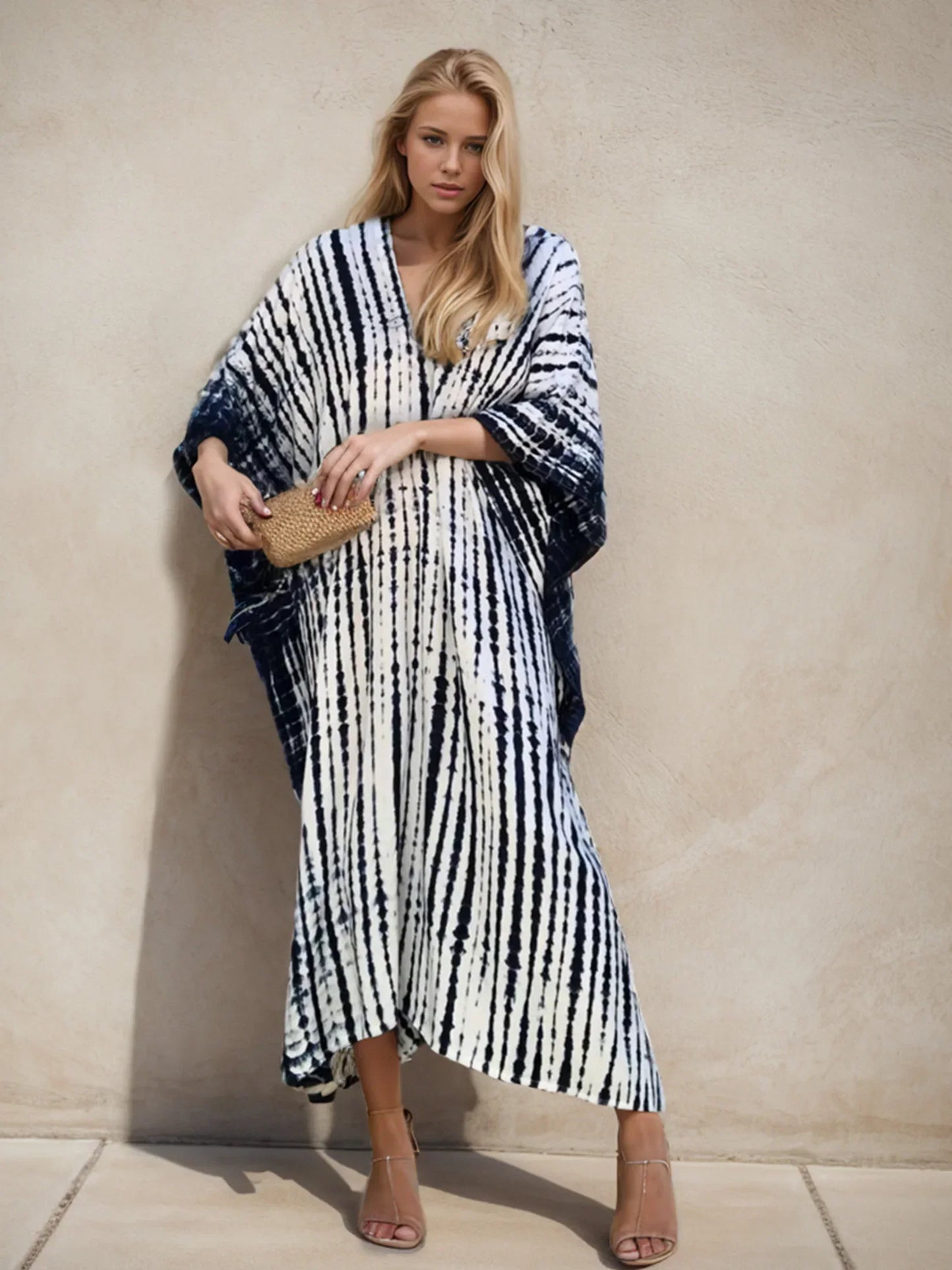 Plus Size Striped Tie-dye V-neck Short Sleeve Kaftan /flash offer