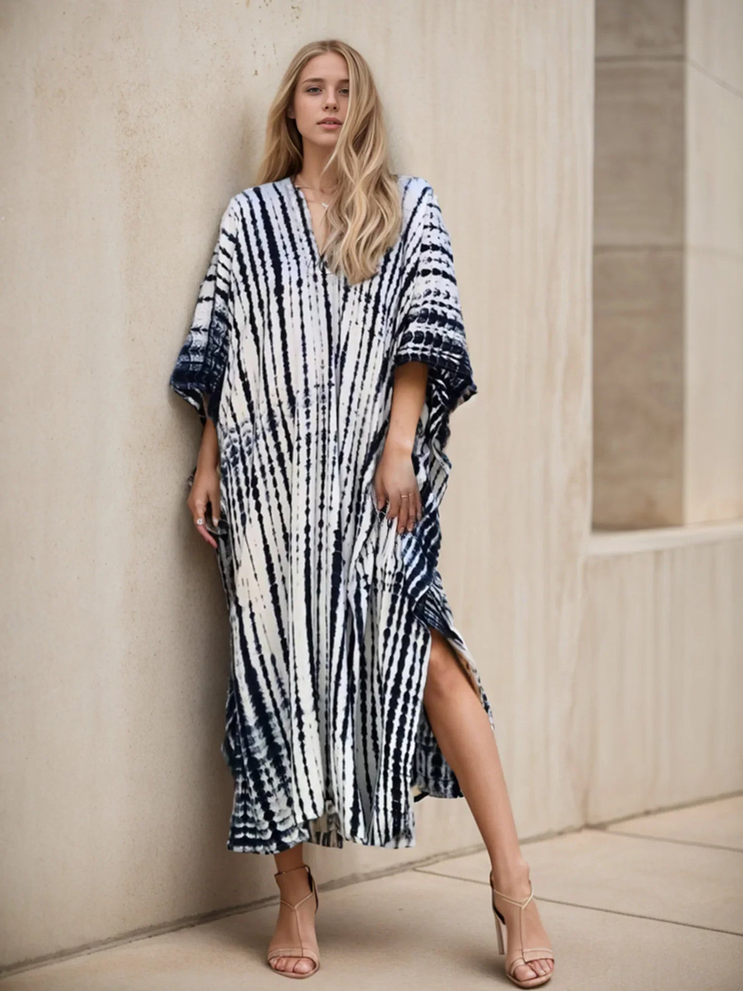 Plus Size Striped Tie-dye V-neck Short Sleeve Kaftan /flash offer